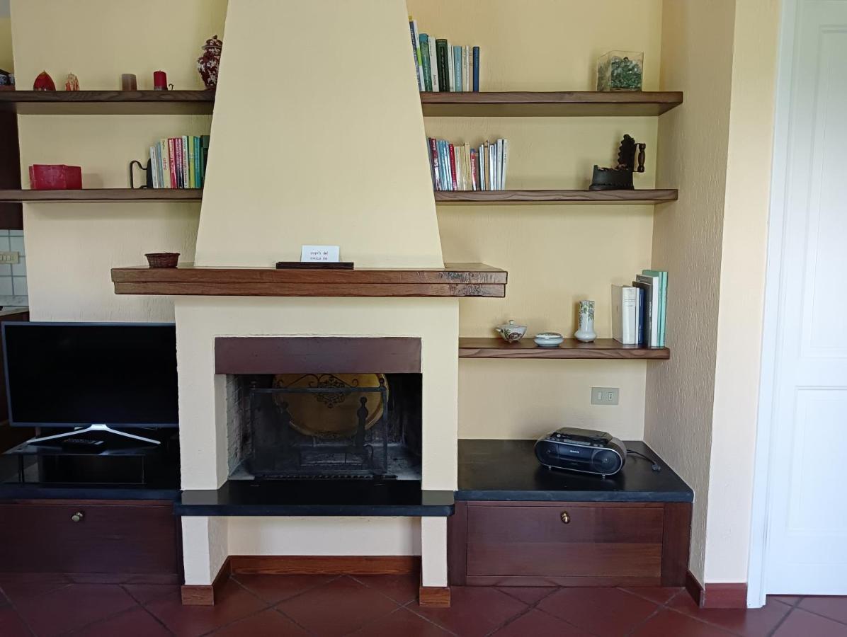 Villetta Con Giardino A Due Passi Dal Mare อิมเปรีอา ภายนอก รูปภาพ